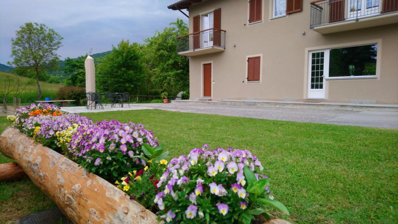 L'Isola Dla Cerrea Bed & Breakfast Mombasiglio Exterior photo